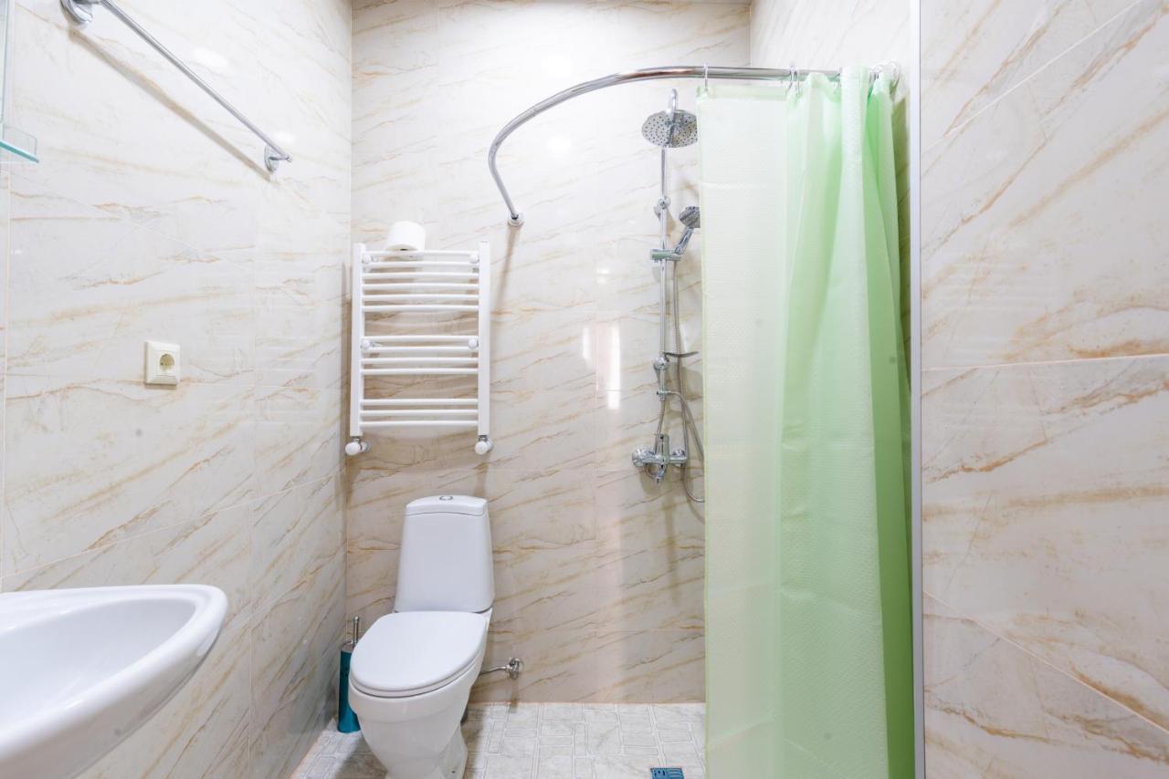 Center 4 You Hotel Tbilisi Ngoại thất bức ảnh